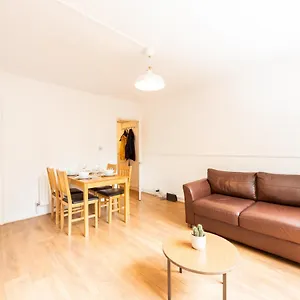 Sootheus - Cosy Surrey Quays Apartment